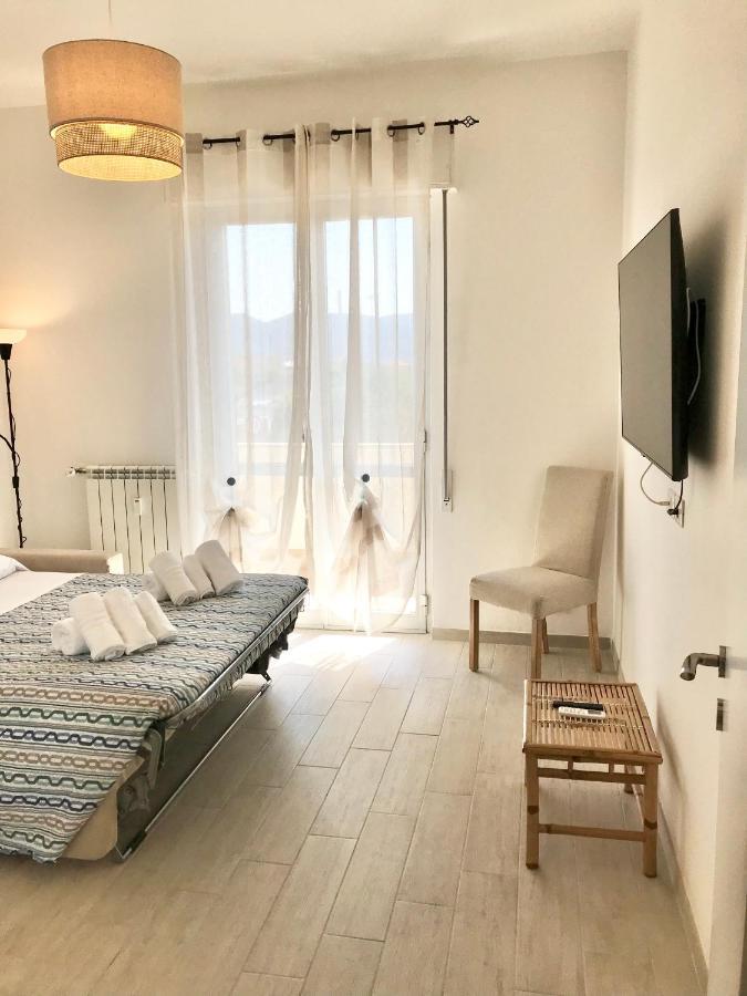 Casa Del Sole Apartment Savona Exterior photo
